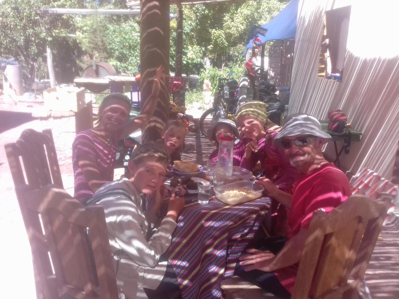 Hospedaje Familiar Raza Mistica Villa Union  Bagian luar foto